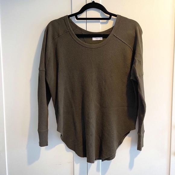 Aritzia Tops - Aritzia TNA Alder Thermal Long Sleeve